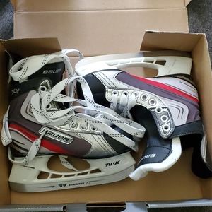 Bauer ice skates youth size 12